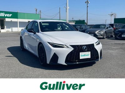 LEXUS IS - 1