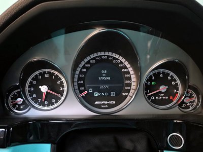 MERCEDES-BENZ E-CLASS - 8