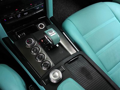 MERCEDES-BENZ E-CLASS - 9