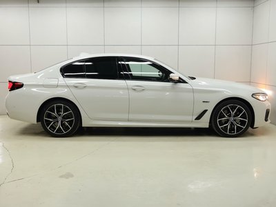 BMW 5 SERIES - 9