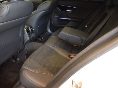 صورة مصغرة 25 لـ 2025 Mercedes-BENZ C-CLASS