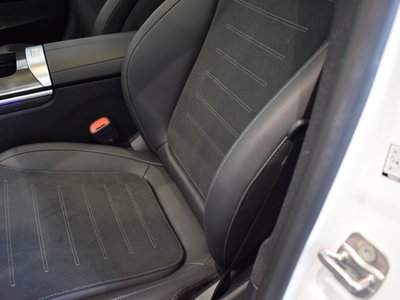 صورة مصغرة 27 لـ 2025 Mercedes-BENZ C-CLASS