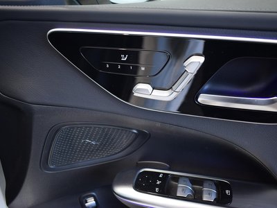 MERCEDES-BENZ C-CLASS - 10