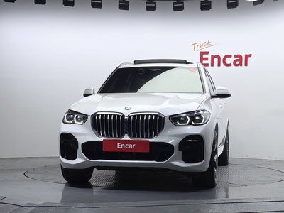 2022 BMW X5 照片 2