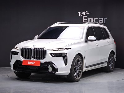 صورة 1 لـ 2024 BMW X7