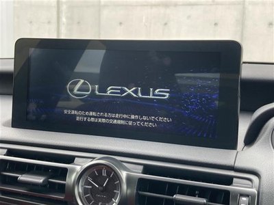 LEXUS IS - 3