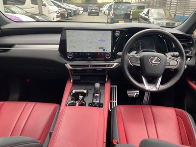 صورة 3 لـ 2023 Lexus RX