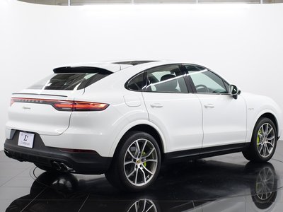 2020 Porsche CAYENNE 缩略图 23