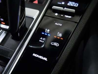 2020 Porsche CAYENNE 缩略图 12