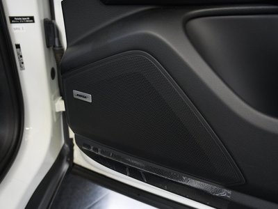 2020 Porsche CAYENNE photo 10