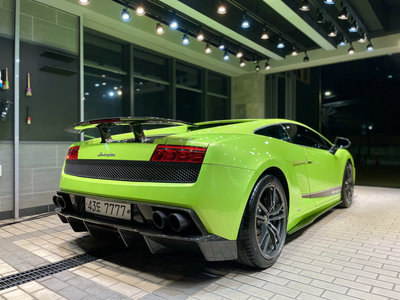 LAMBORGHINI GALLARDO - 4