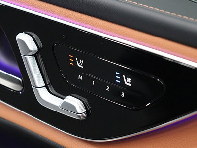 MERCEDES-BENZ GLC - 7