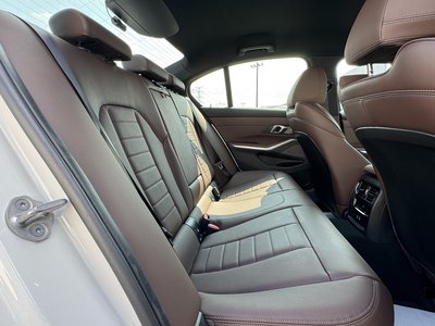2025 BMW 3 SERIES 缩略图 42