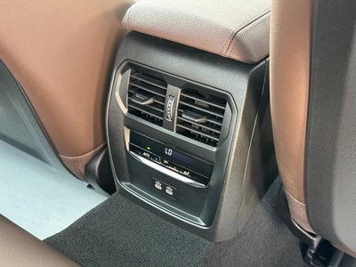 2025 BMW 3 SERIES 缩略图 44