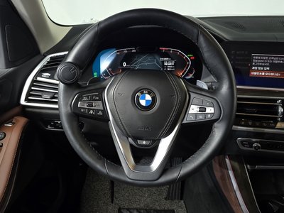 2022 BMW X5 — миниатюра 19