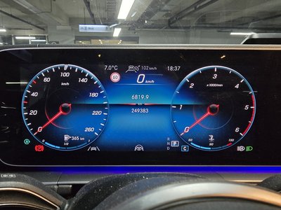 MERCEDES-BENZ GLE - 6