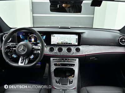 MERCEDES-BENZ E-CLASS - 4