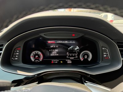 2021 AUDI Q8 照片 6