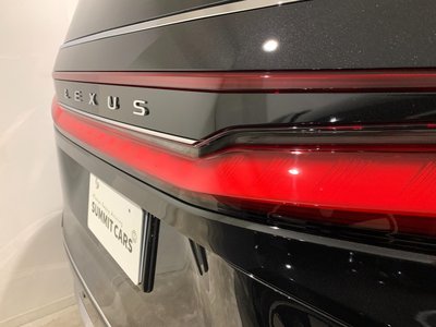 2024 Lexus LM — миниатюра 12