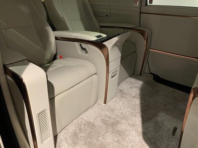 2024 Lexus LM — миниатюра 24