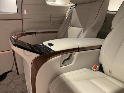 2024 Lexus LM — миниатюра 60