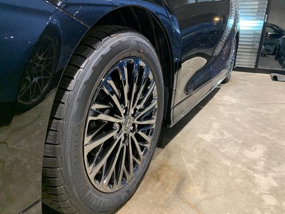 2024 Lexus LM — миниатюра 18