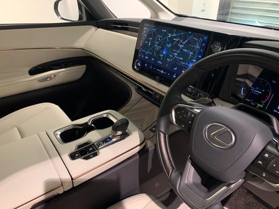 2024 Lexus LM — миниатюра 53