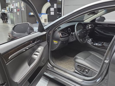 2019 Genesis G90 — миниатюра 13