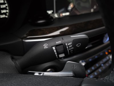 2019 Genesis G90 — миниатюра 25