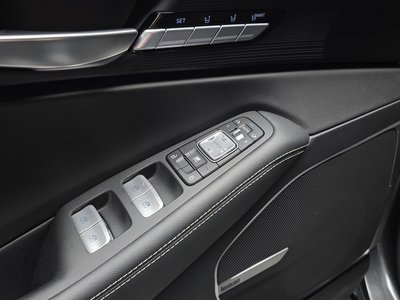 2019 Genesis G90 — миниатюра 26