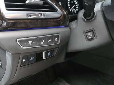 2019 Genesis G90 — миниатюра 24
