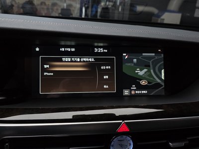 2019 Genesis G90 — миниатюра 22