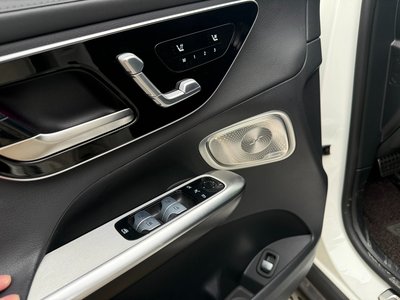 2024 Mercedes-BENZ GLC — миниатюра 11