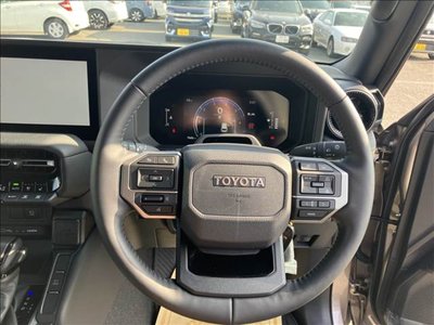 TOYOTA LAND CRUISER 250 - 7