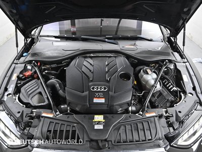 AUDI A8 - 7