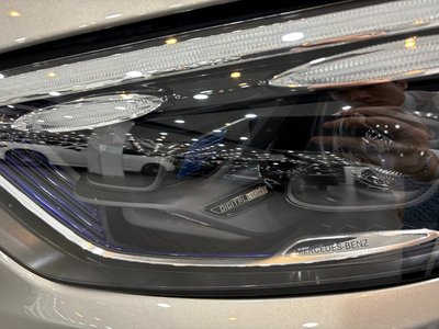 MERCEDES-BENZ GLC - 9