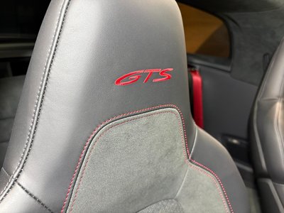 2025 Porsche 911 — миниатюра 20