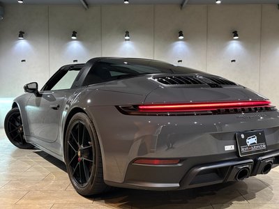 2025 Porsche 911 — миниатюра 18