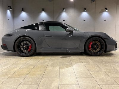 2025 Porsche 911 — миниатюра 13