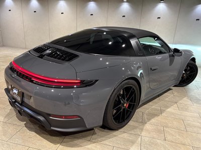 2025 Porsche 911 — миниатюра 15