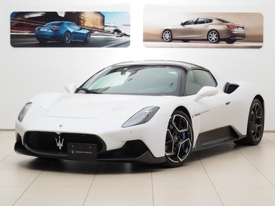 MASERATI MC20 - 1