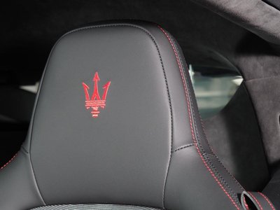 MASERATI MC20 - 9