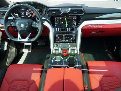 2020 Lamborghini URUS — миниатюра 19