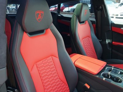 2020 Lamborghini URUS — миниатюра 18