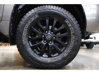 2018 Toyota LAND CRUISER PRADO thumbnail 27