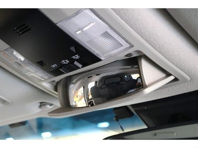 2018 Toyota LAND CRUISER PRADO thumbnail 24