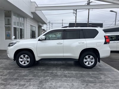 TOYOTA LAND CRUISER - 8