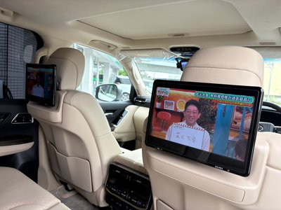 2023 Toyota LAND CRUISER 300 缩略图 13