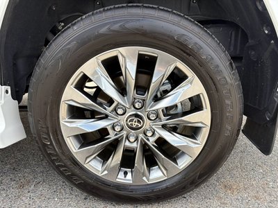 2023 Toyota LAND CRUISER 300 缩略图 33