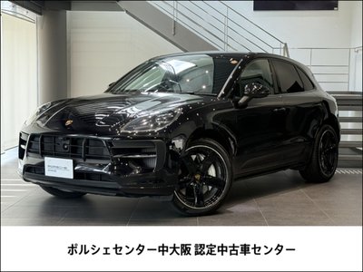 PORSCHE MACAN - 1